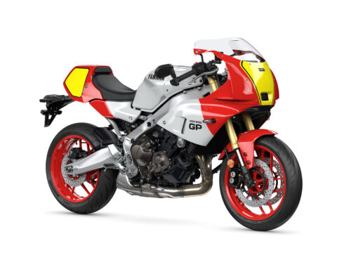 2024-Yamaha-XS850GP-35-EU-Legend_Red-Studio-001-03.jpg YAMAHA XSR900 GP 35kW 2024